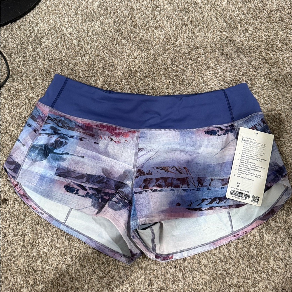 Lululemon speed up 2.5” shorts